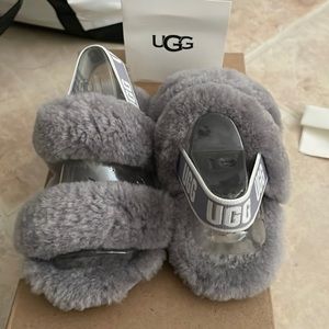 Uggs slippers toddler 10